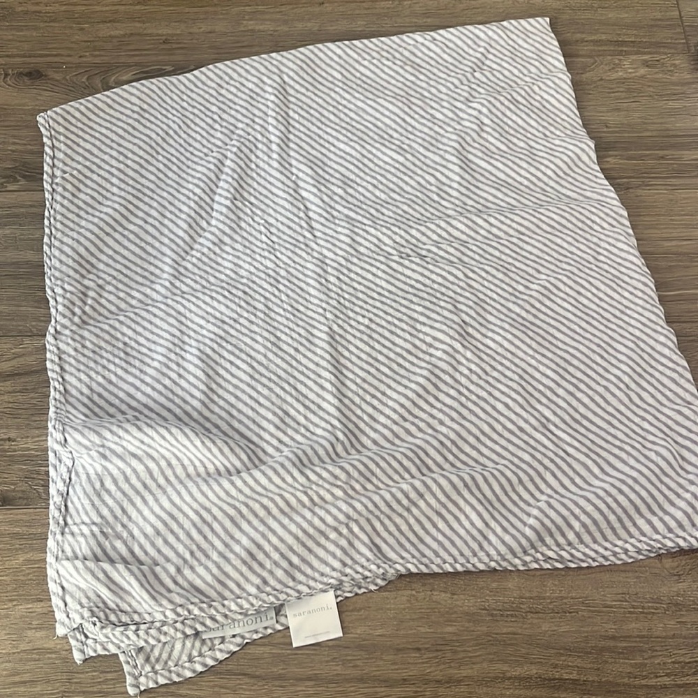 Saranoni baby blanket